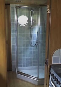 H2O Showers 196752 Image 0